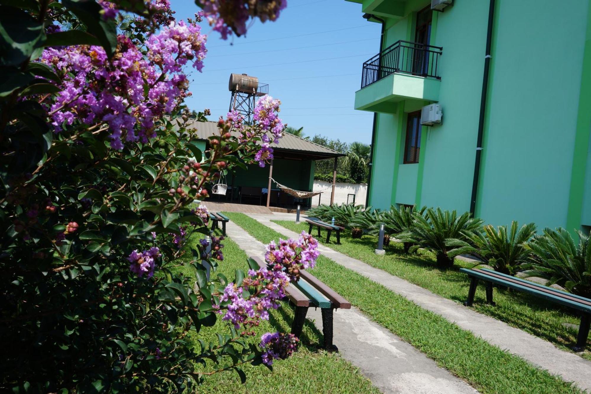 Villa Qero Batumi Exterior foto